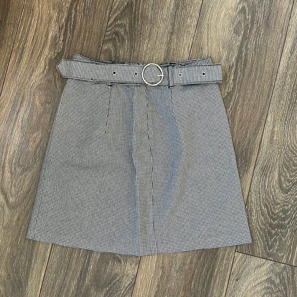 Black & White Checkered Mini Skirt • Size 2